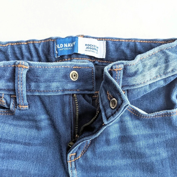 Girls’ H&M & Old Navy Sweater & Jeans Bundle - Picture 10 of 11